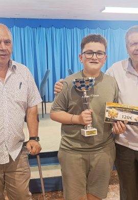 El Memorial “Caballo Blanco” corona a sus campeones en el Casino de Gáldar en una jornada de éxito deportivo e intergeneracional.