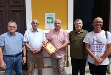 El Casino de Gáldar instala un DESA en su terraza, subvencionado por la Vicepresidencia Primera del Cabildo de Gran Canaria